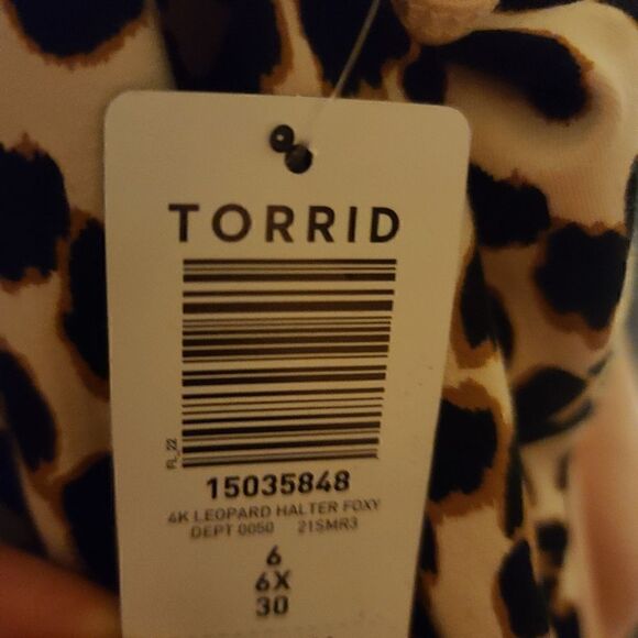 6X 30W Leopard Foxy Halter Top Torrid Stretch Fitted NWT Tank Plussize Tank knit - Picture 5 of 6
